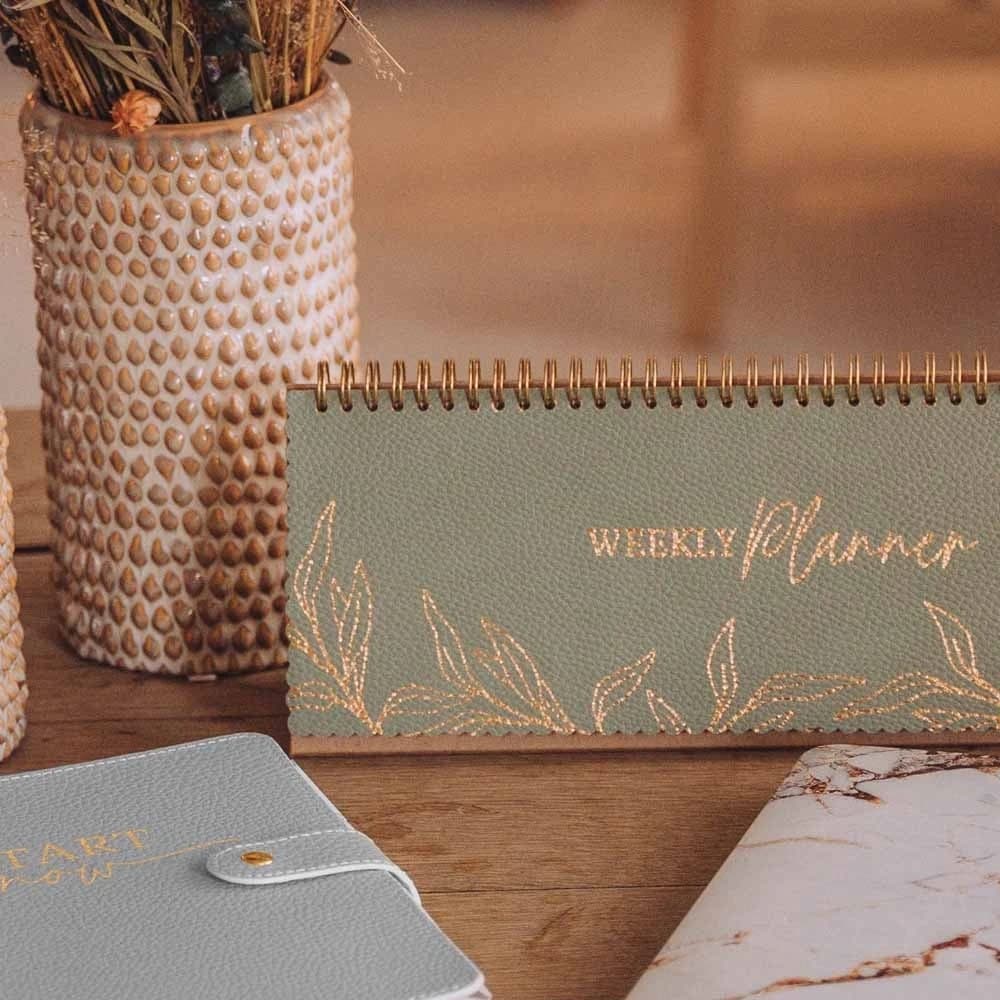 Weekly planner escritorio verde  6.jpg