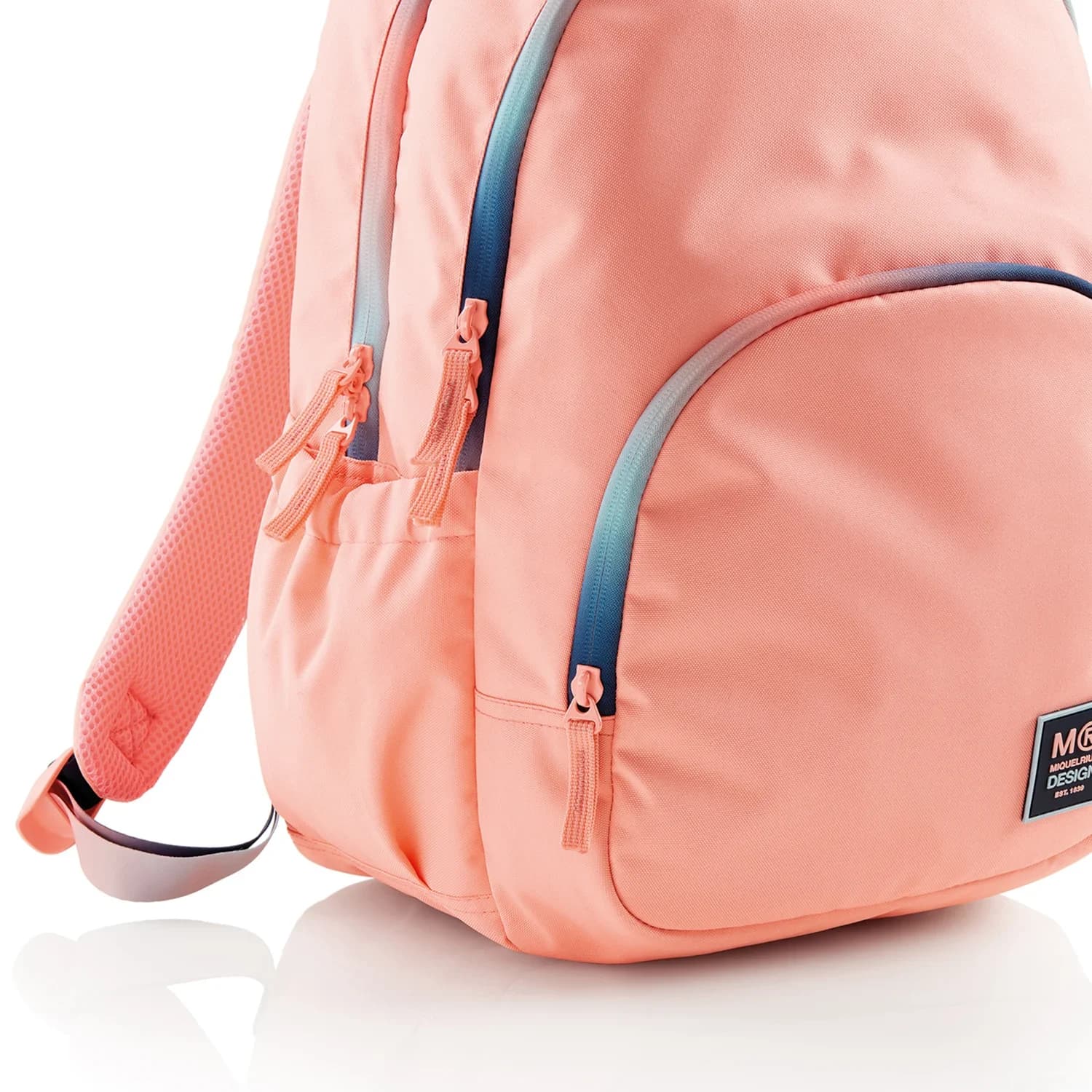 MR19113_03_Mochila_Triple_Oslo_IRIS_27L.jpg