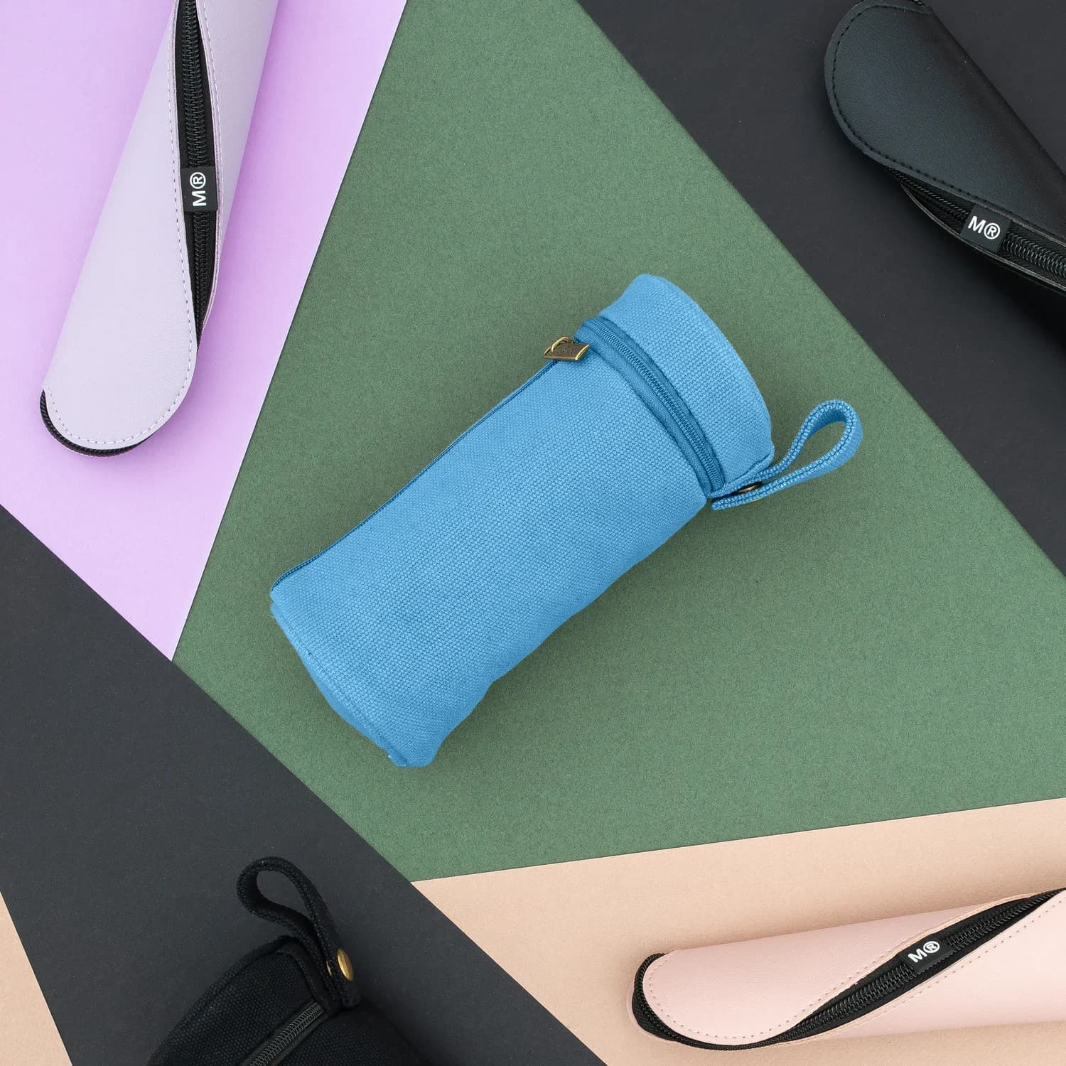 MR19581_10_Portatodo Vertical Azul_Pencil Cases.jpg